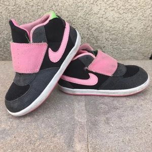 ❌SOLD❌ Toddler’s Nike’s